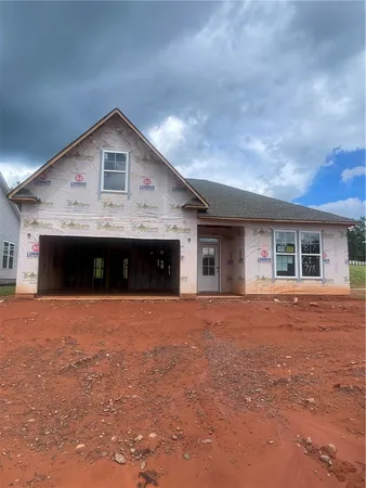 $329,900 | 32 Halsey Street, Central, SC 29630