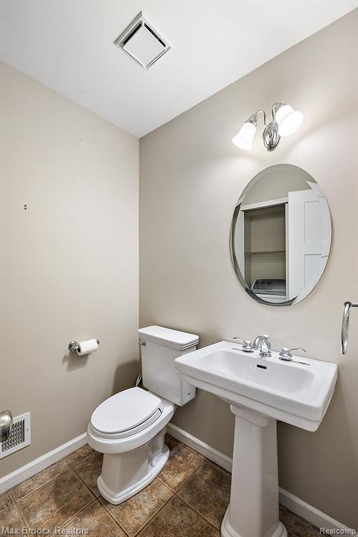 18674 West 13 Mile Road Beverly Hills, MI 48025 - Photo 25 of 33