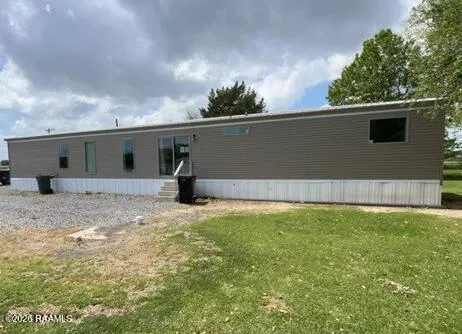 $99,900 | 611 Lake Dauterive Road, Loreauville, LA 70552