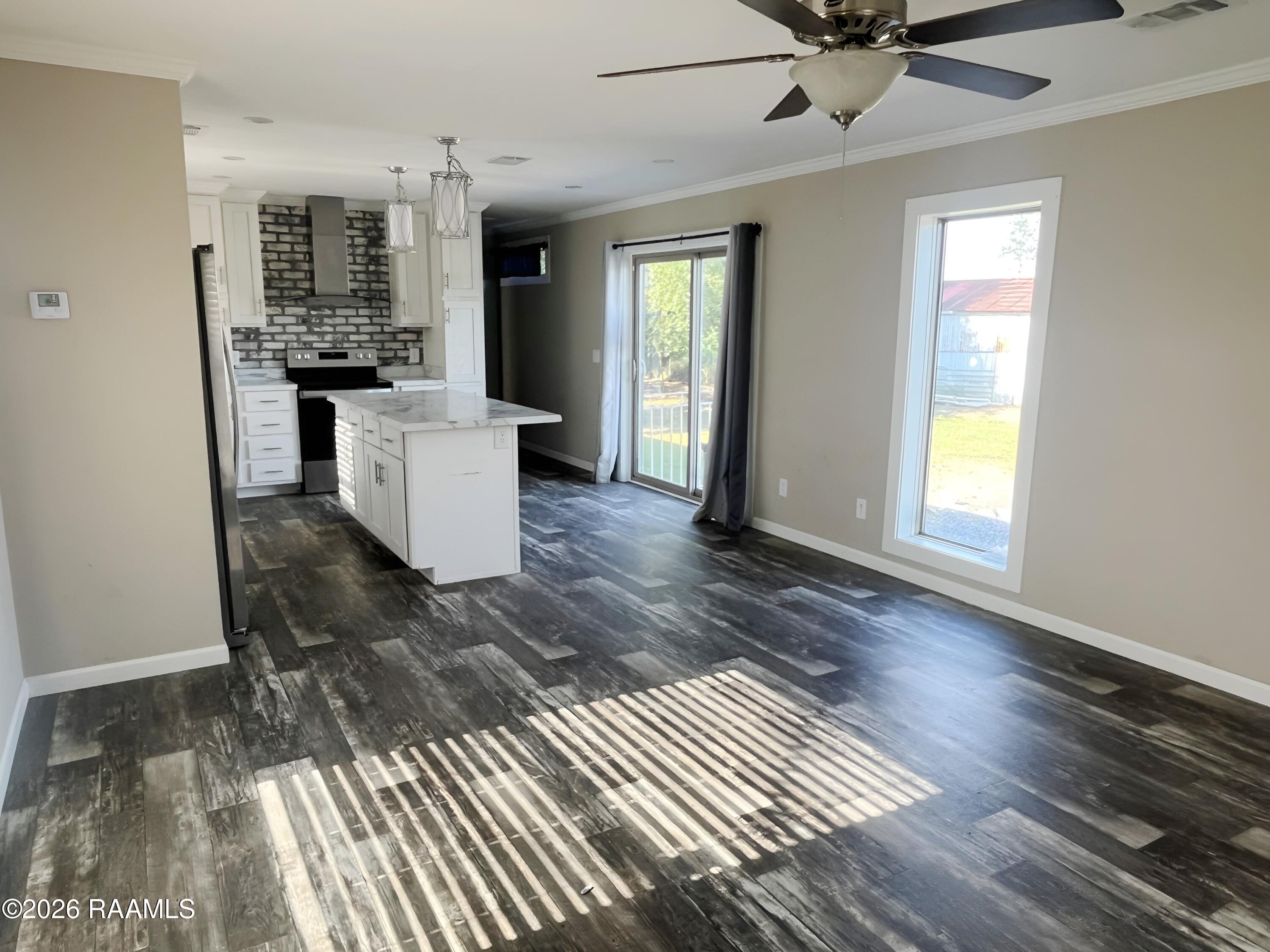611 Lake Dauterive Road Loreauville, LA 70552 - Photo 5 of 24 IMG_7332
