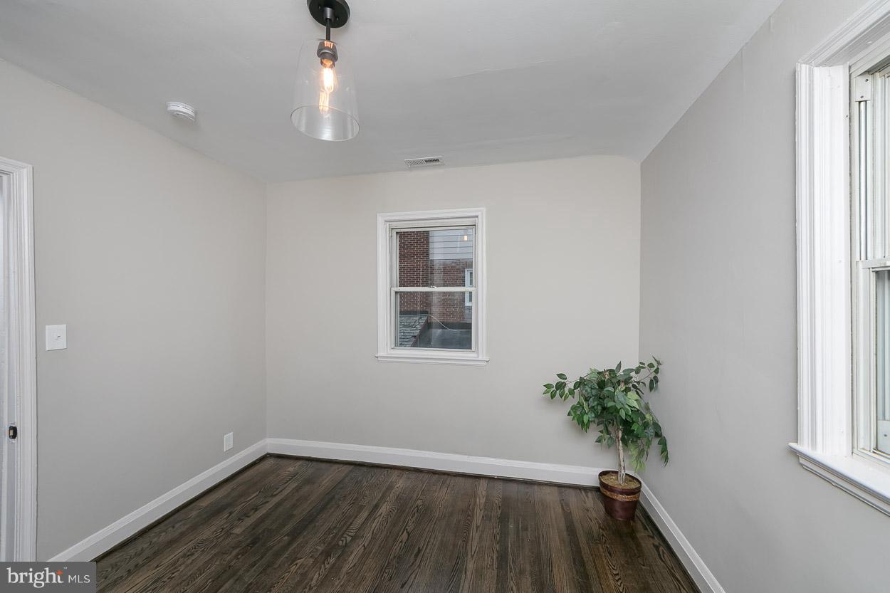 3705 Dennlyn Road Baltimore, MD 21215 - Photo 22 of 30 Bedroom