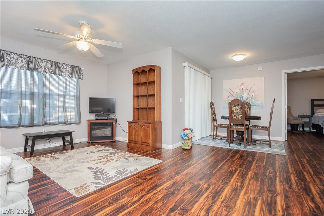 555 East Silverado Ranch Boulevard, Unit 1055 Las Vegas, NV 89183 - Photo 11 of 31