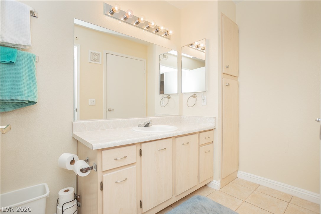 555 East Silverado Ranch Boulevard, Unit 1055 Las Vegas, NV 89183 - Photo 22 of 31