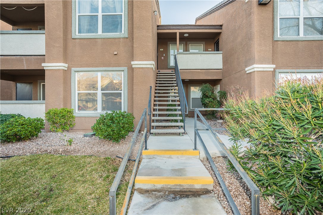 555 East Silverado Ranch Boulevard, Unit 1055 Las Vegas, NV 89183 - Photo 5 of 31