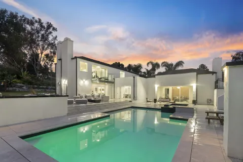 $4,595,000 | 14858 Via Del Canon, Del Mar, CA 92014
