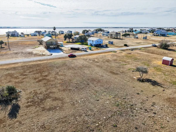 $7,500 | 0 Swallow Drive, Palacios, TX 77465