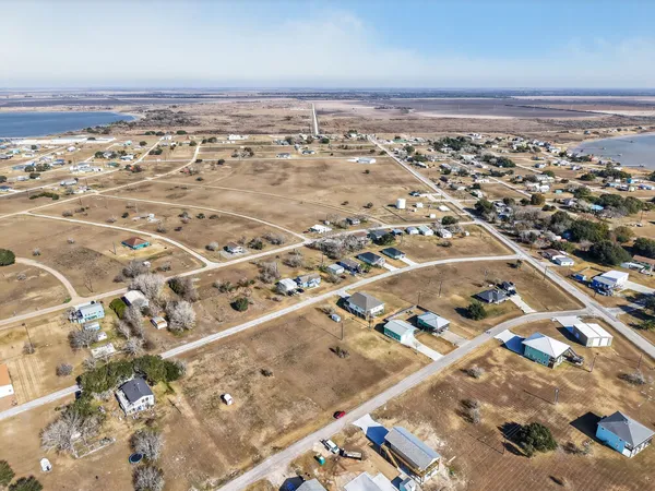 $7,500 | 0 Swallow Drive, Palacios, TX 77465