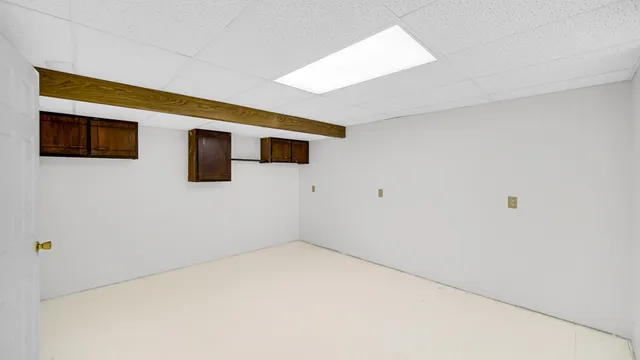 a view of a livingroom with an empty space