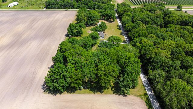 $529,900 | 8135 South 600 East, Monterey, IN 46960