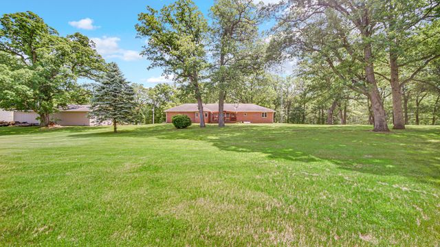 $529,900 | 8135 South 600 East, Monterey, IN 46960