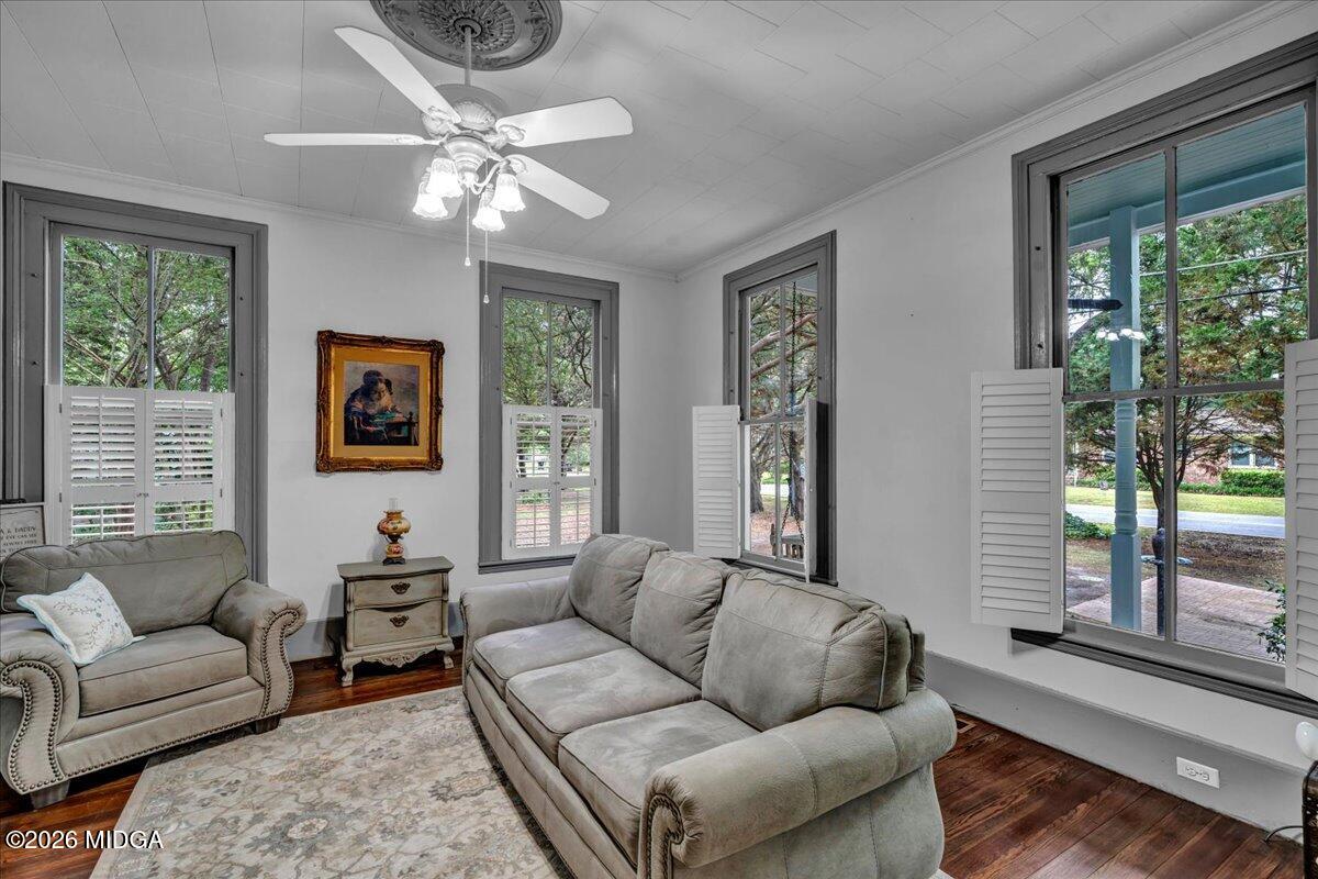 108 Howard Street Byron, GA 31008 - Photo 7 of 115 010-DSC01190