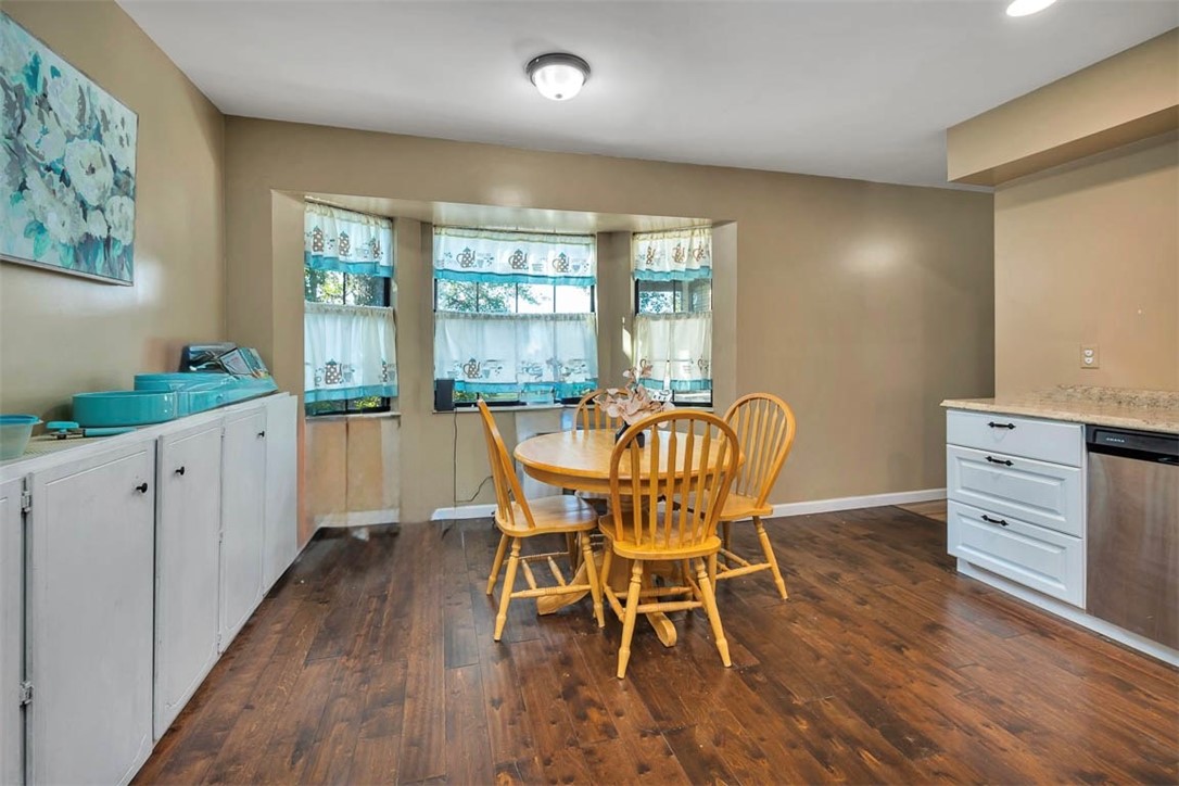 126 Lake View Circle Brunswick, GA 31525 - Photo 11 of 31