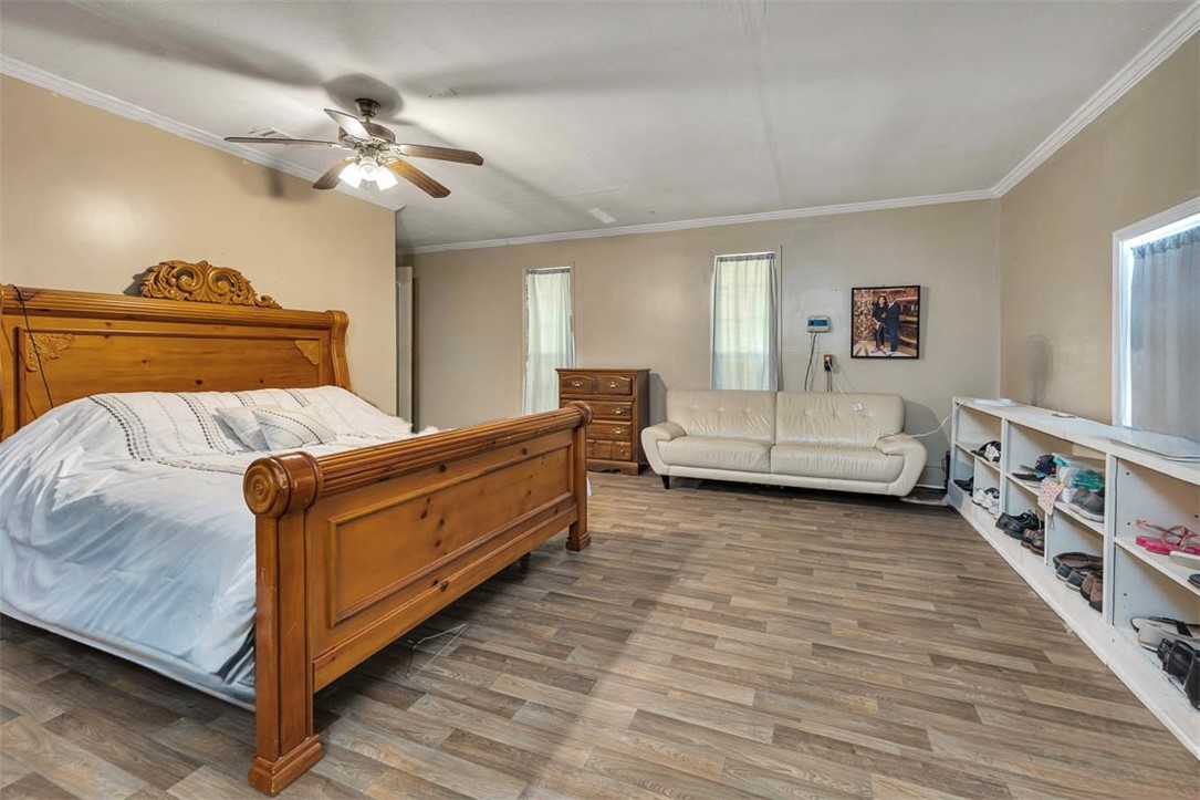 126 Lake View Circle Brunswick, GA 31525 - Photo 13 of 31