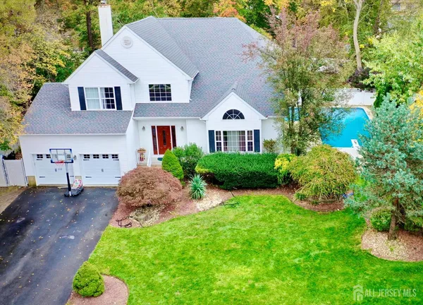 $949,900 | 47 Avenue G, Monroe Township, NJ 08831