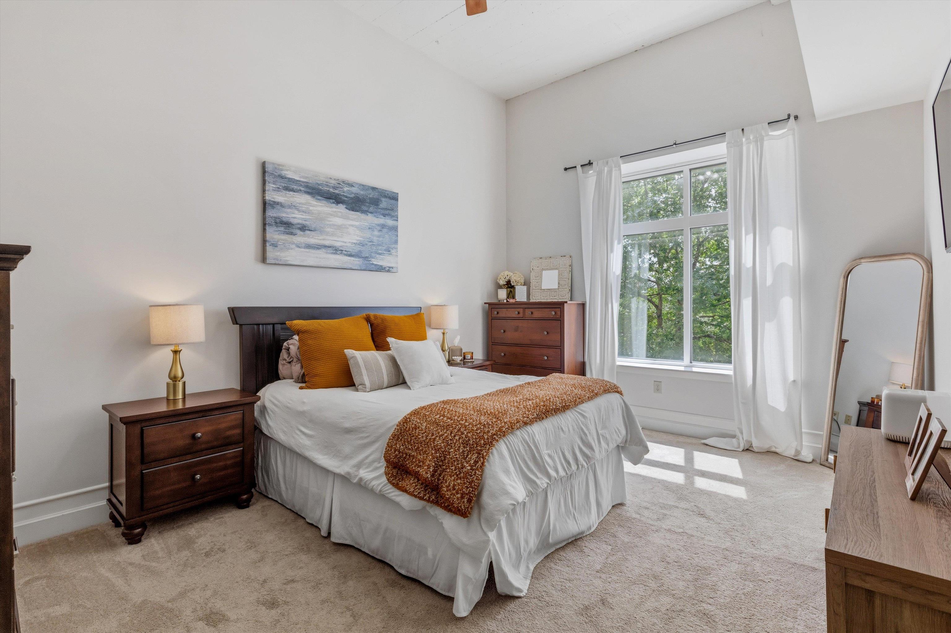 648 Riverside Drive, Unit 204 Memphis, TN 38103 - Photo 14 of 33