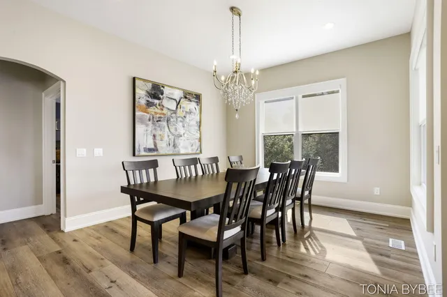 $653,400 | 5565 Albright Court Southwest, Wyoming, MI 49418