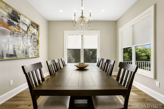 $653,400 | 5565 Albright Court Southwest, Wyoming, MI 49418