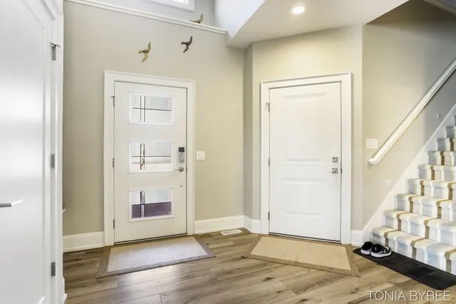 $653,400 | 5565 Albright Court Southwest, Wyoming, MI 49418