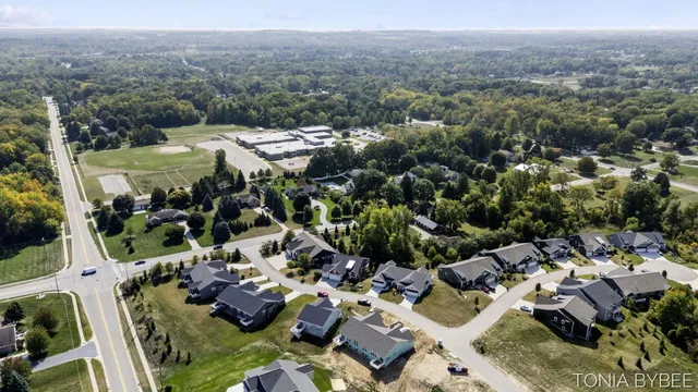 $653,400 | 5565 Albright Court Southwest, Wyoming, MI 49418