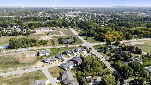 $653,400 | 5565 Albright Court Southwest, Wyoming, MI 49418