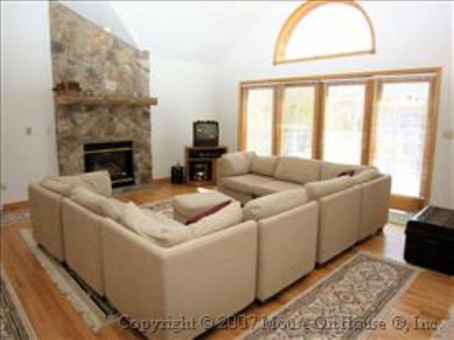 1085 Deer Ridge Road Davis, WV 26260 - Photo 3 of 20 Gallery Image 3