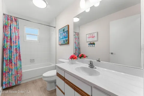 $824,900 | 33 Yawl Drive, Cocoa Beach, FL 32931