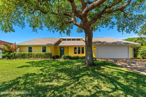 $799,900 | 33 Yawl Drive, Cocoa Beach, FL 32931