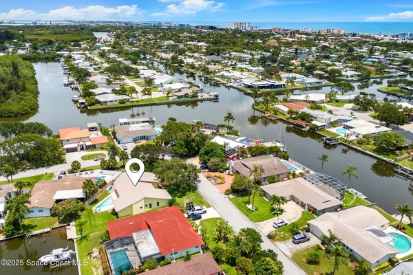 $799,900 | 33 Yawl Drive, Cocoa Beach, FL 32931