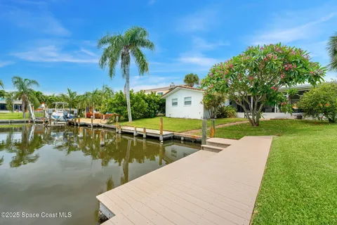 $824,900 | 33 Yawl Drive, Cocoa Beach, FL 32931