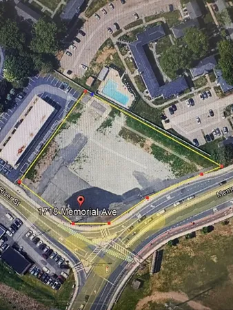 $15,000 | 1718 Memorial Drive, Chicopee, MA 01020