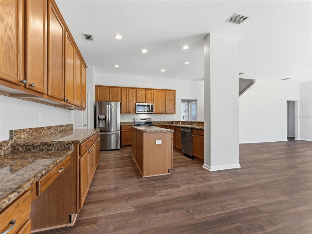 5446 Spectacular Bid Drive Wesley Chapel, FL 33544 - Photo 13 of 63