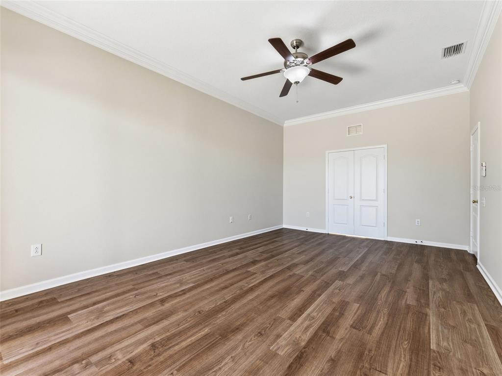 5446 Spectacular Bid Drive Wesley Chapel, FL 33544 - Photo 22 of 63