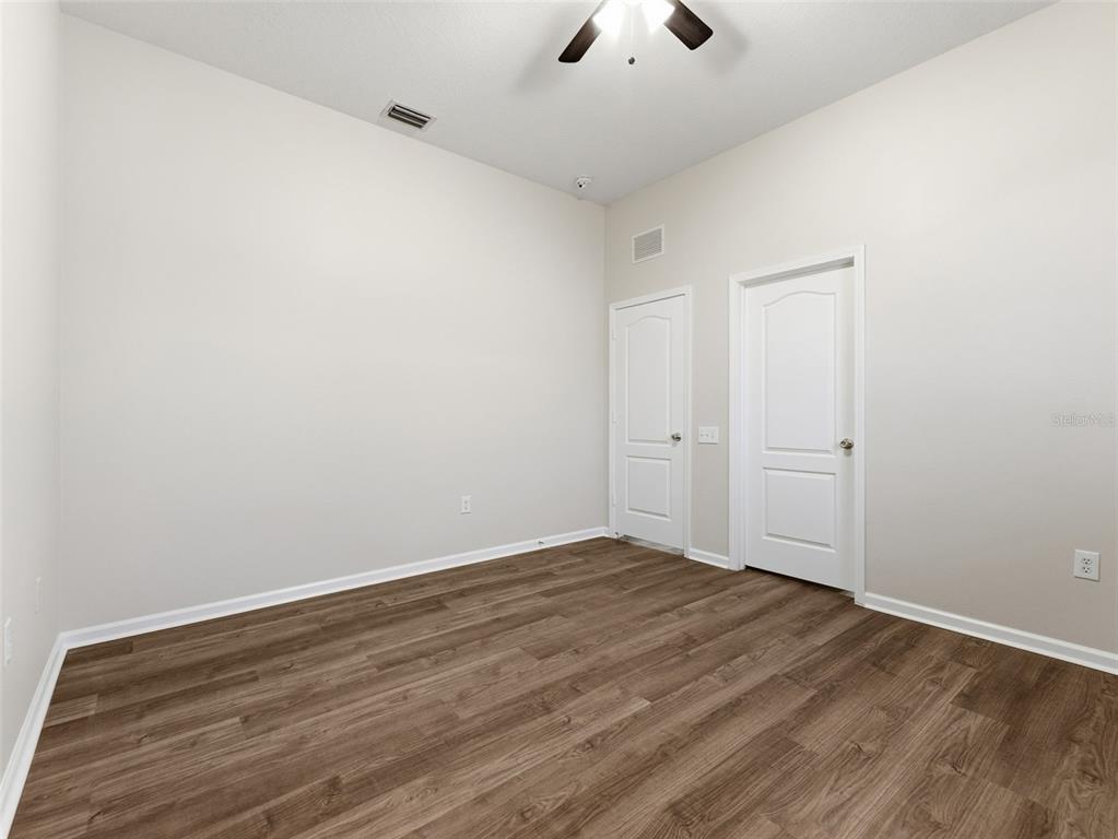 5446 Spectacular Bid Drive Wesley Chapel, FL 33544 - Photo 34 of 63