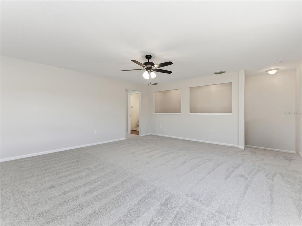 5446 Spectacular Bid Drive Wesley Chapel, FL 33544 - Photo 37 of 63