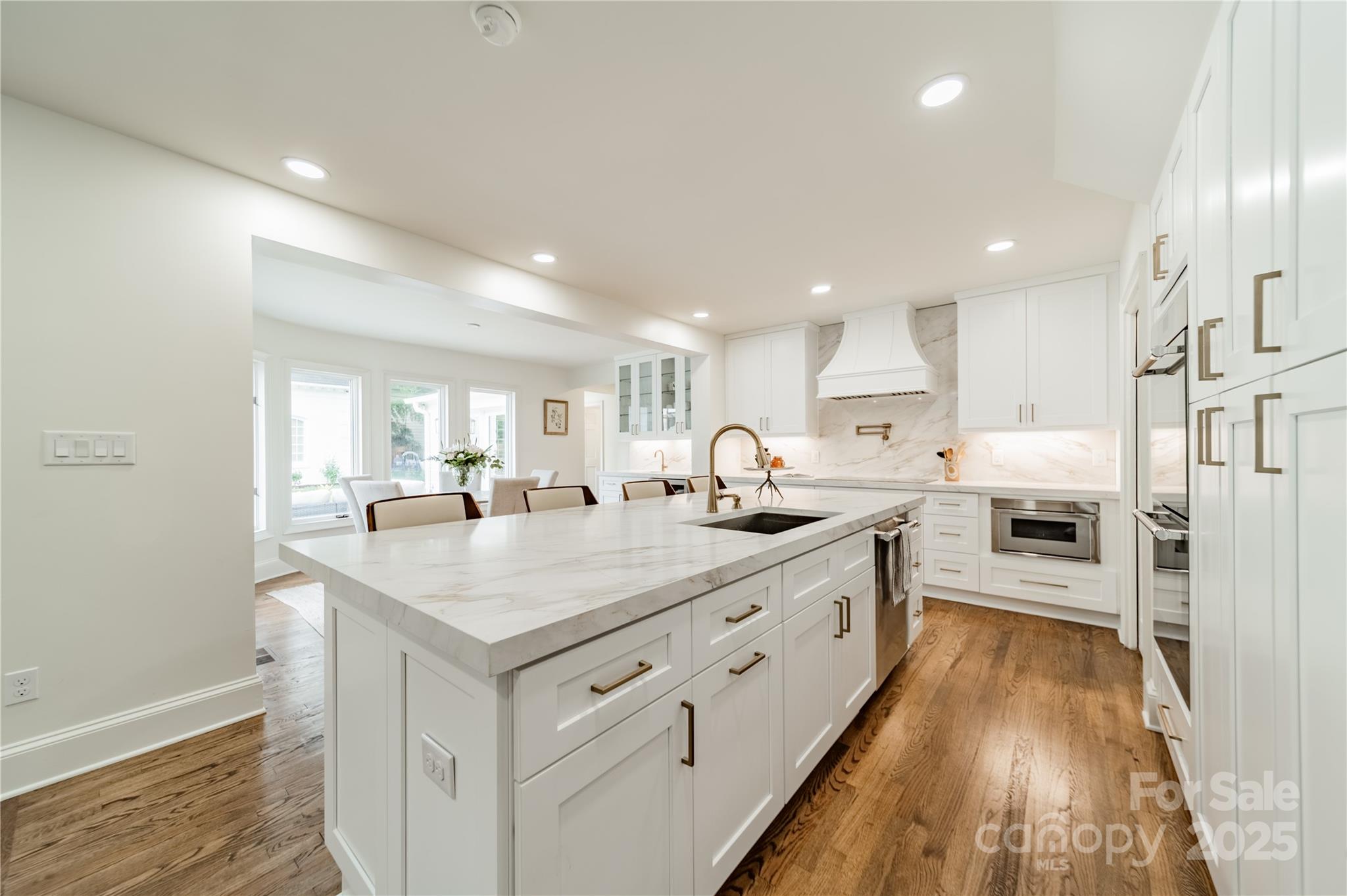 601 Cherokee Road Charlotte, NC 28207 - Photo 17 of 48