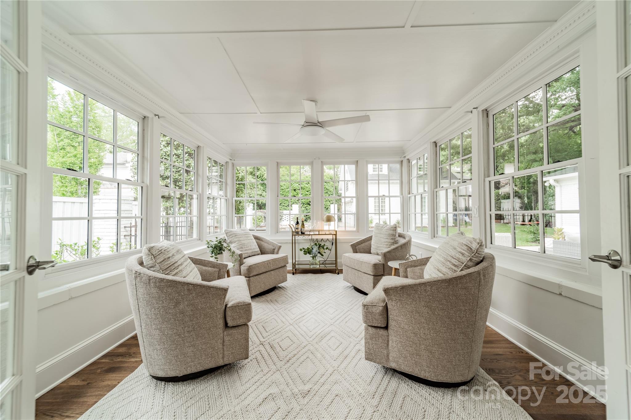 601 Cherokee Road Charlotte, NC 28207 - Photo 26 of 48