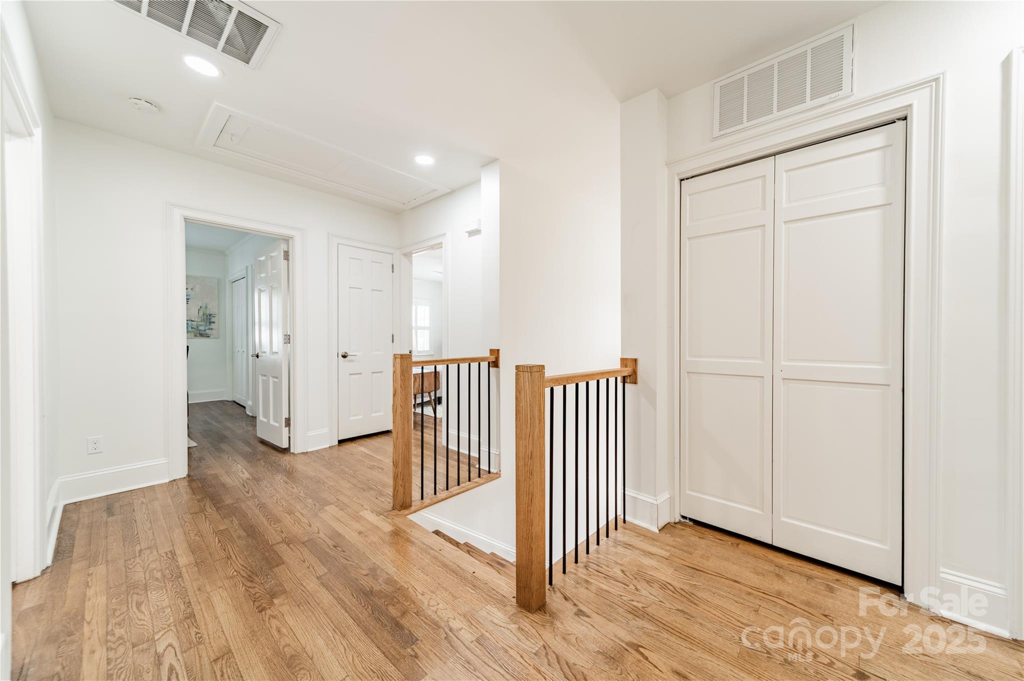 601 Cherokee Road Charlotte, NC 28207 - Photo 28 of 48