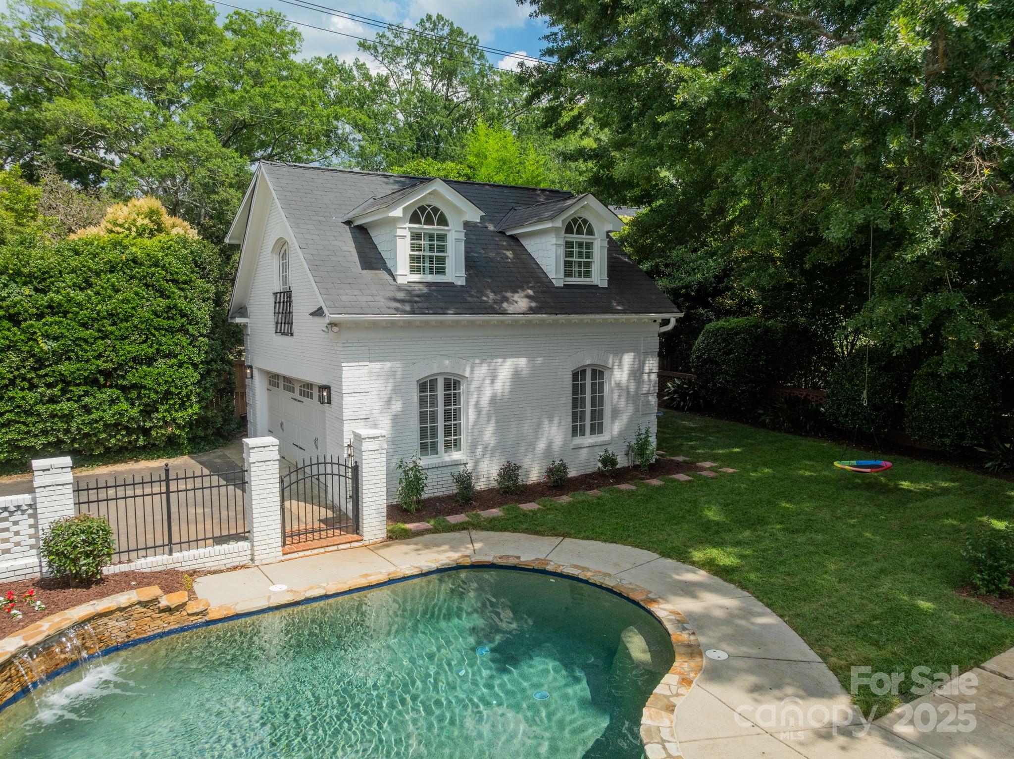 601 Cherokee Road Charlotte, NC 28207 - Photo 39 of 48