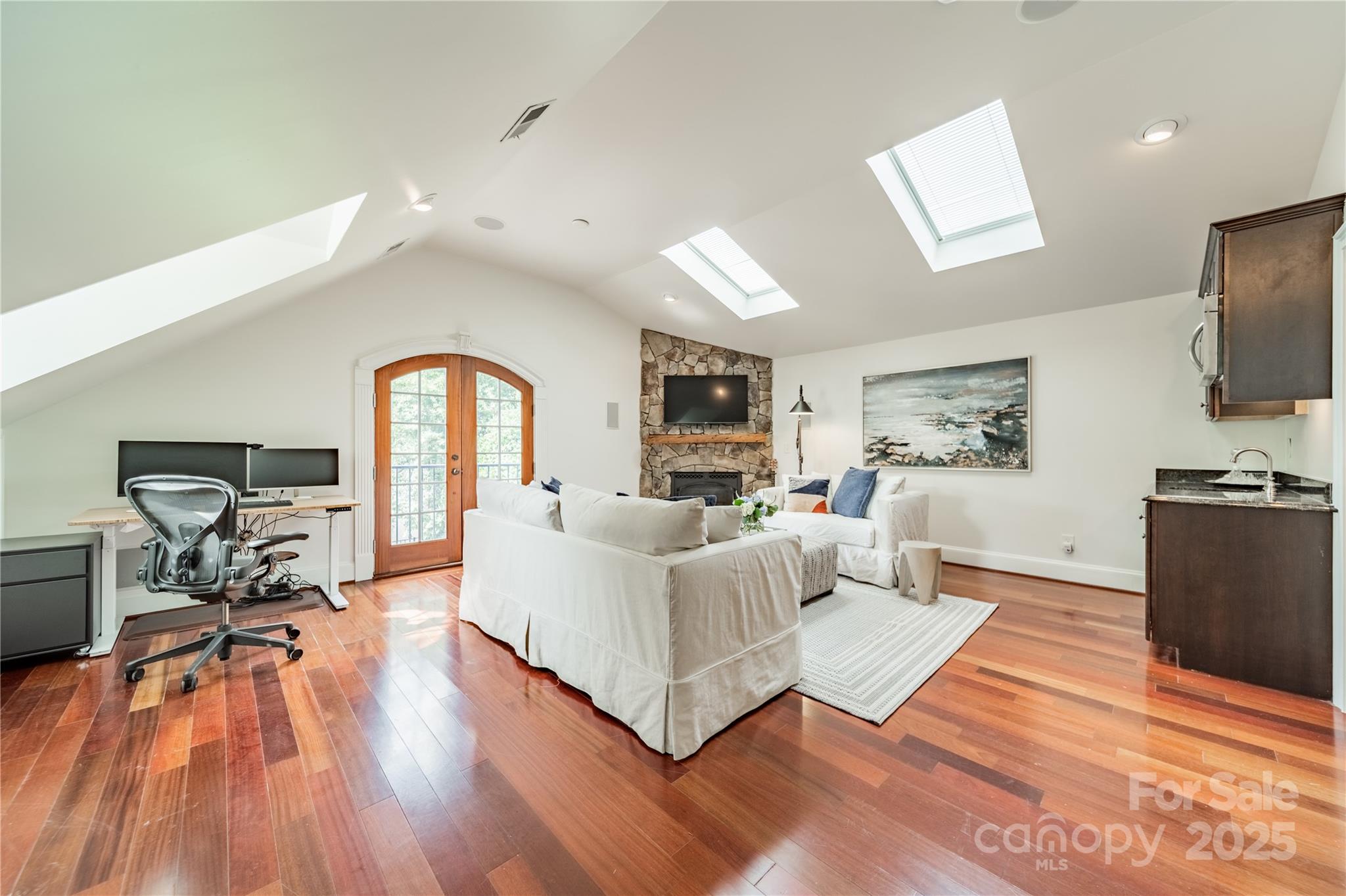 601 Cherokee Road Charlotte, NC 28207 - Photo 40 of 48