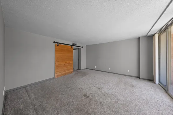 $439,000 | 1006-1d Guadalupe Street, Kerrville, TX 78028