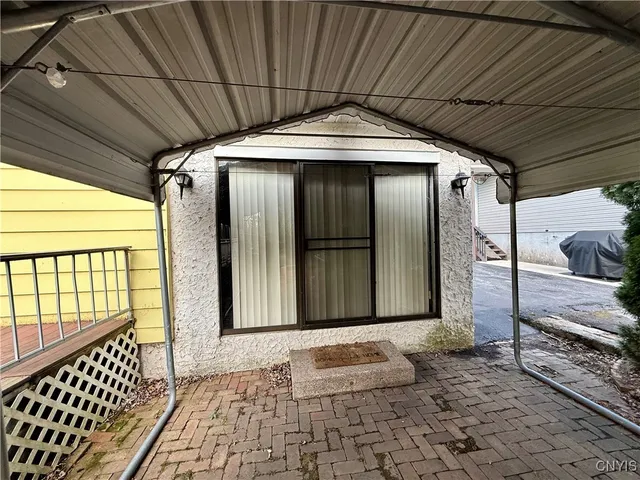 $549,900 | 6214 Muskrat Bay Road, Cicero, NY 13029