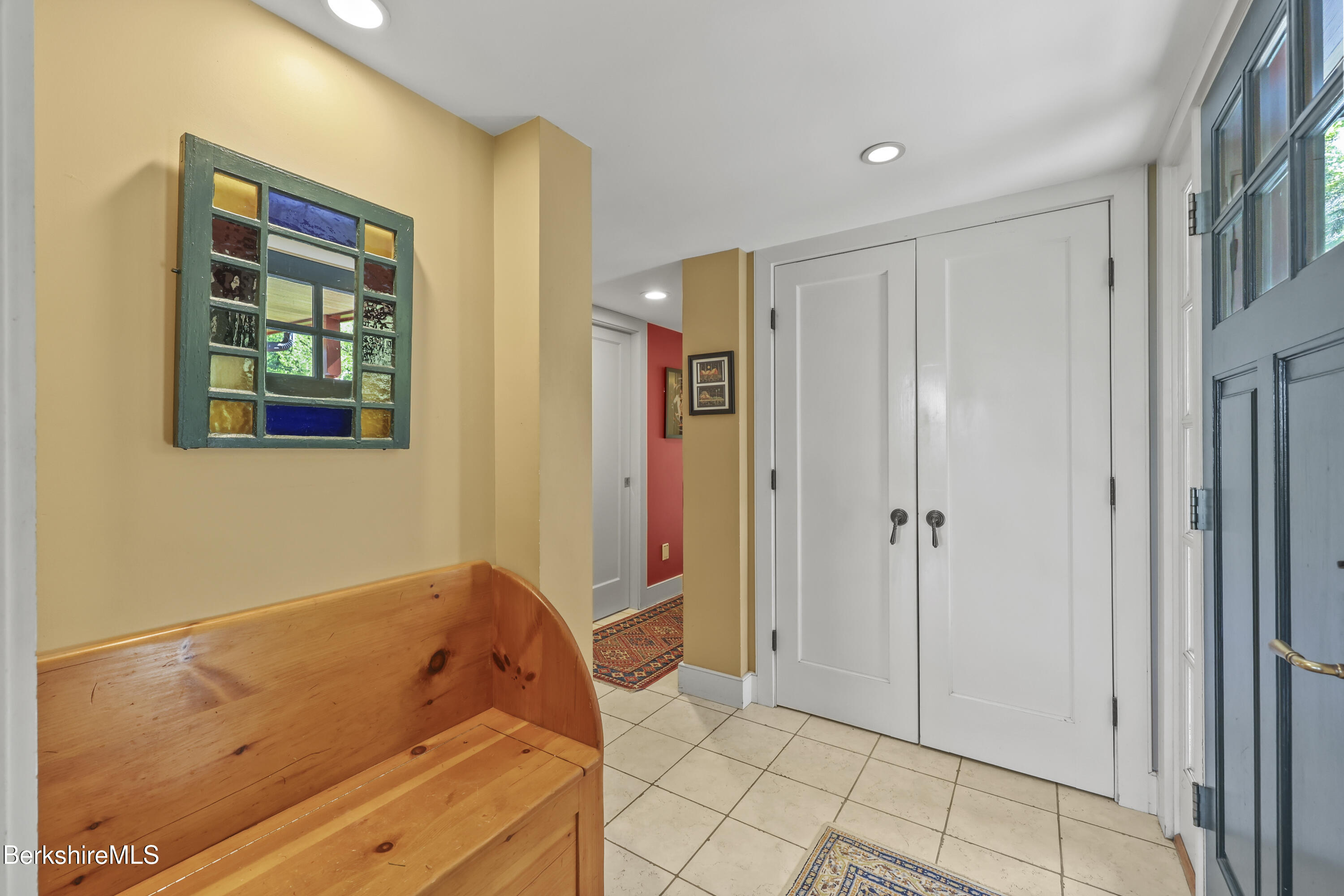821 Pattison Road North Adams, MA 01247 - Photo 9 of 68 45 Foyer