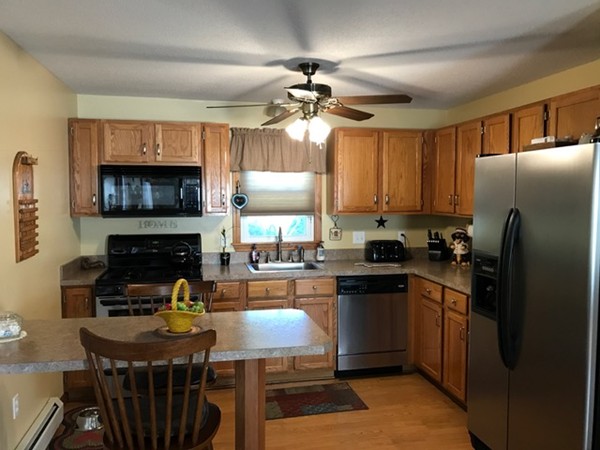 203 Hathaway Commons Road Fall River, MA 02720 - Photo 3 of 26 Gallery Image 3