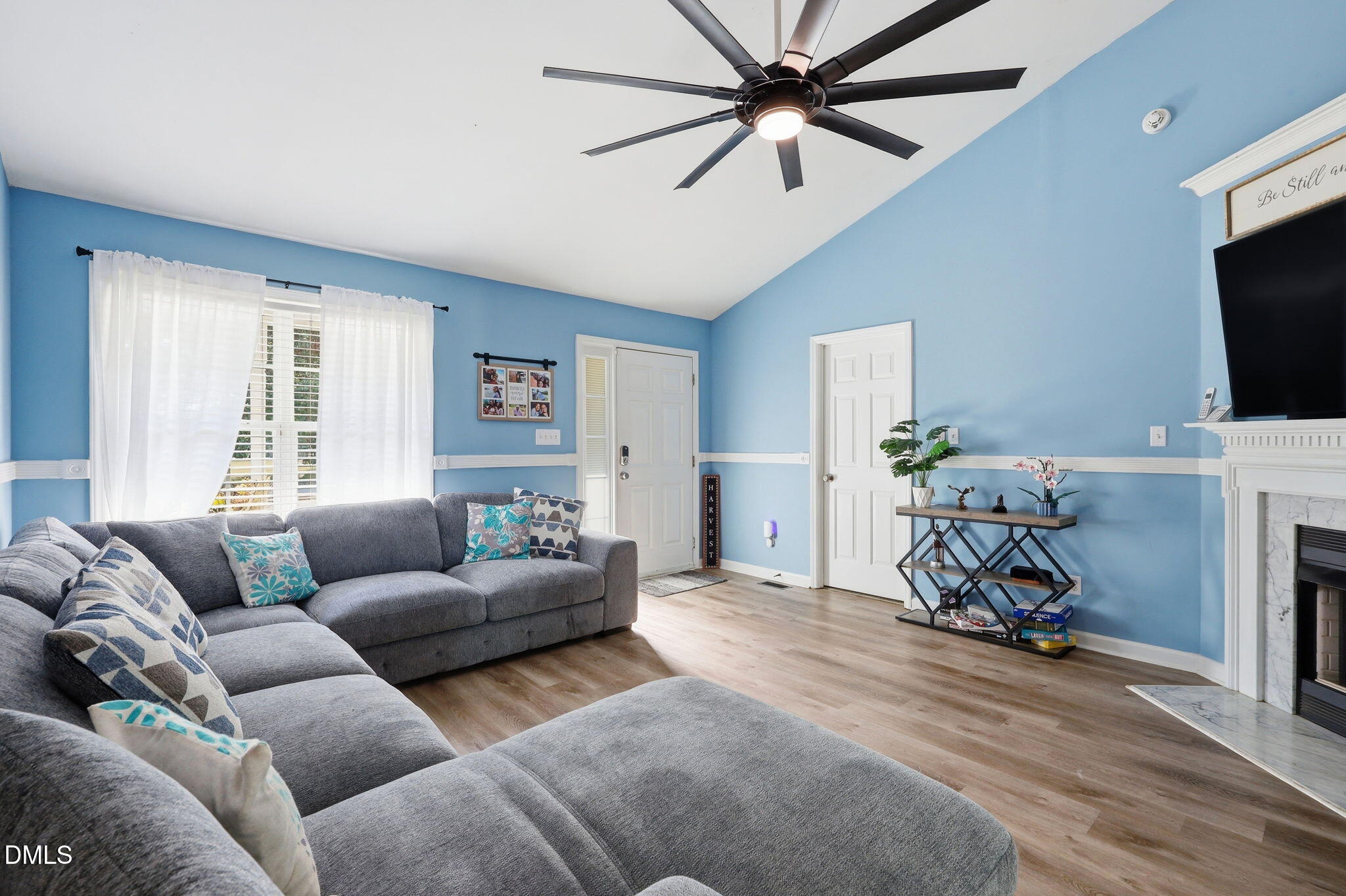 1047 Smith Road Smithfield, NC 27577 - Photo 6 of 55