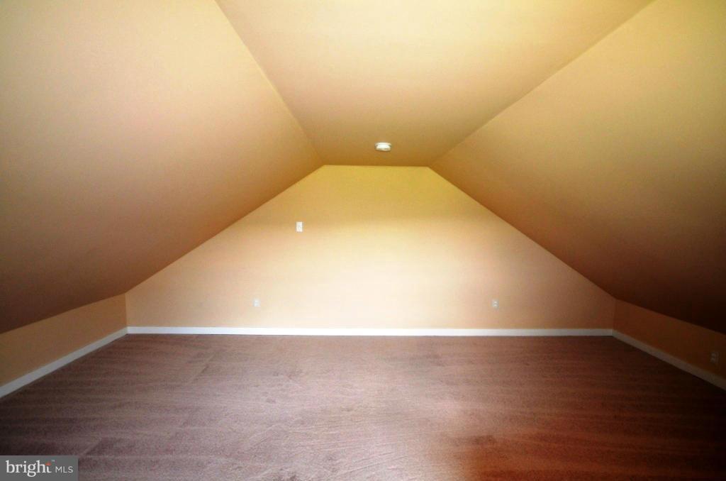 12717 Harpers Ferry Road Purcellville, VA 20132 - Photo 19 of 26 Interior (General)