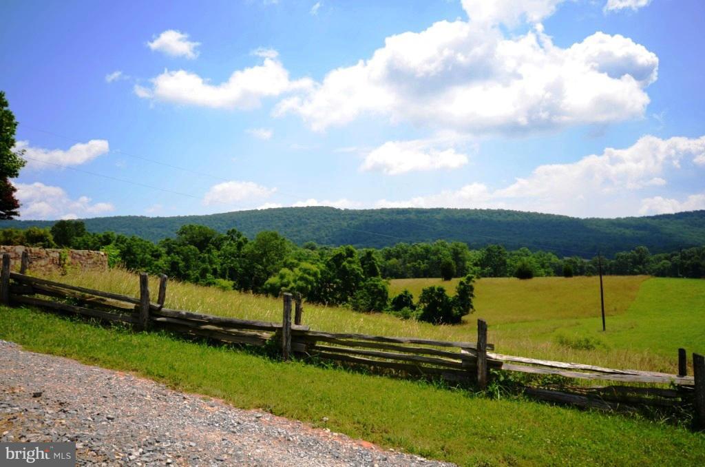 12717 Harpers Ferry Road Purcellville, VA 20132 - Photo 23 of 26 View
