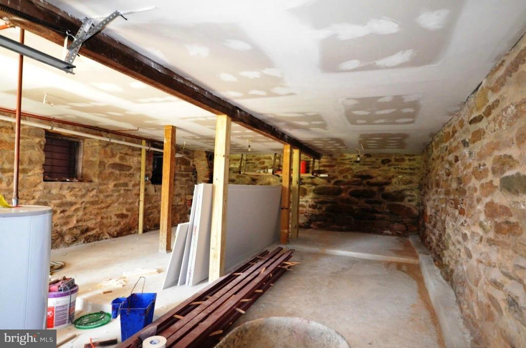 12717 Harpers Ferry Road Purcellville, VA 20132 - Photo 25 of 26 Exterior (General)