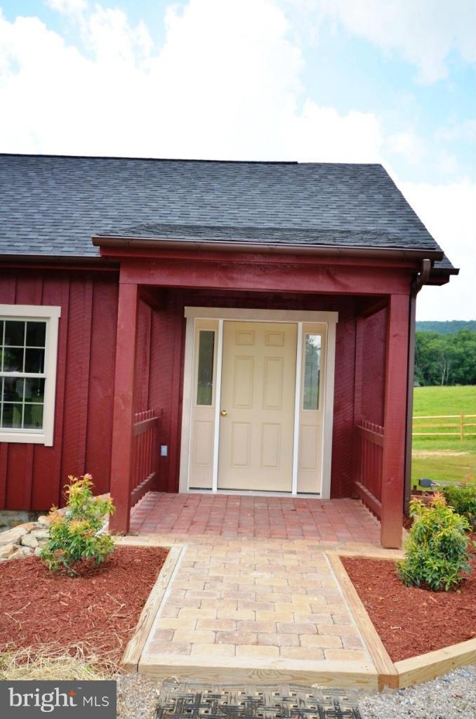 12717 Harpers Ferry Road Purcellville, VA 20132 - Photo 5 of 26 Exterior (Front)