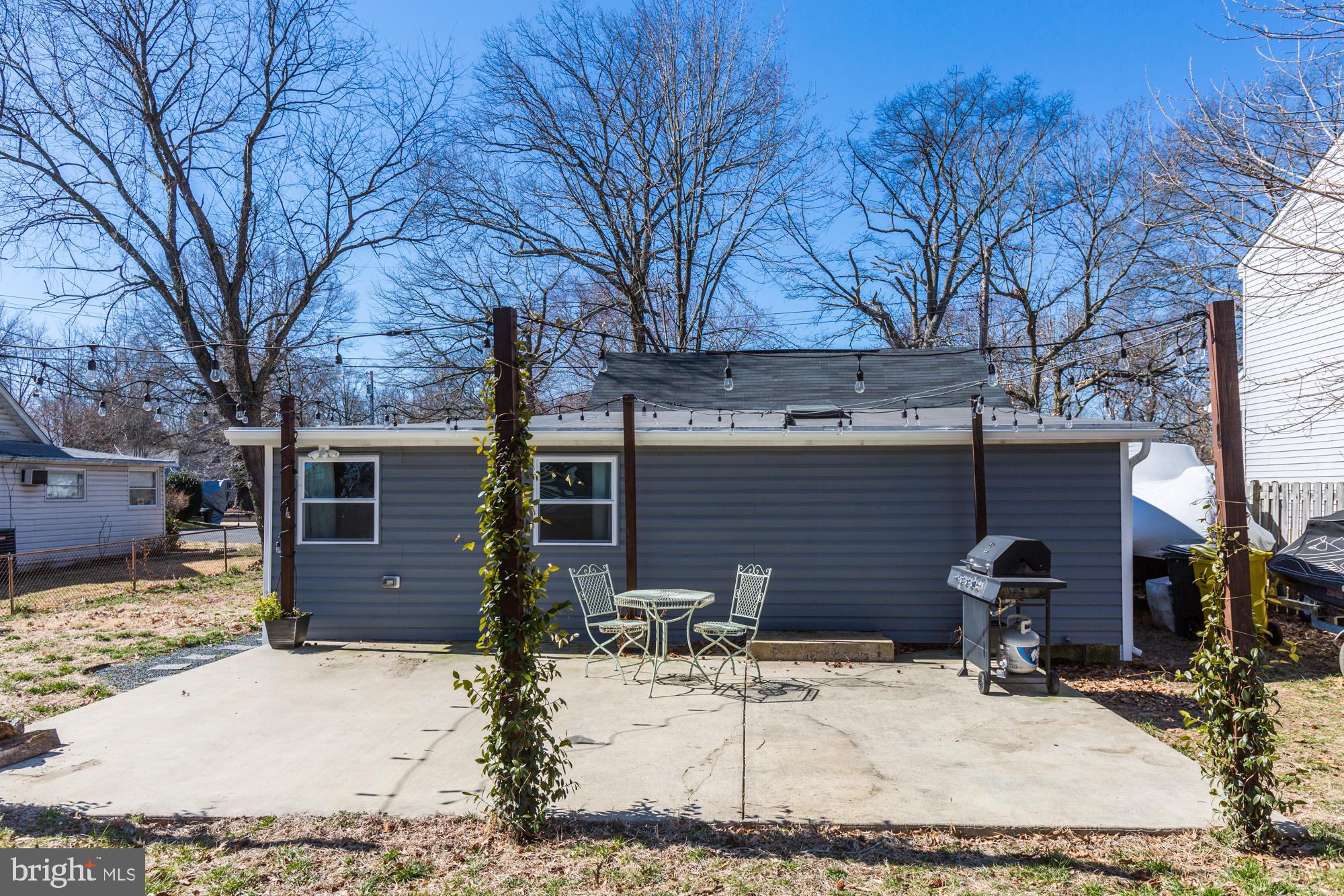 1705 Longwood Road Edgewater, MD 21037 - Photo 44 of 57 Patio is so perfect for entertaining!