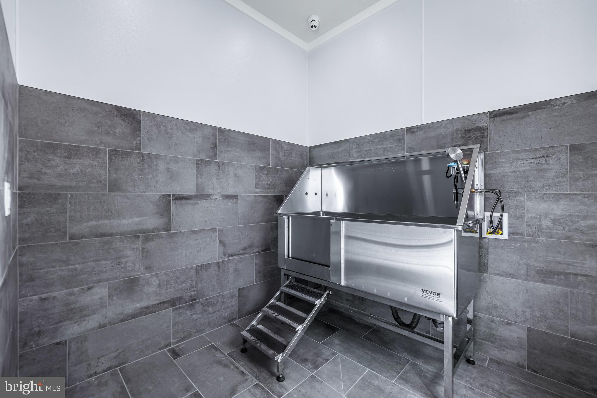 1014 Crew Street, Unit 214 Hanover, PA 17331 - Photo 28 of 28